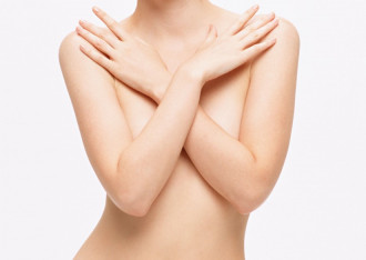 Câncer de mama: perigo dos desodorantes convencionais