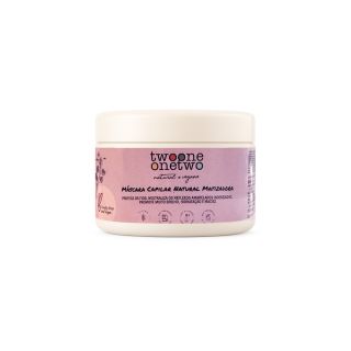 Máscara Matizadora natural Twoone Onetwo
protege os fios, neutraliza os reflexos amarelados indesejados, promove muito brilho, hidratação e maciez