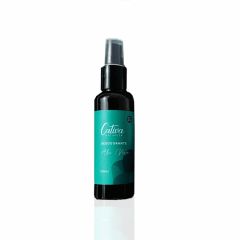 Fundo branco, ao centro embalagem comprida escura ao centro da imagem com rótulo verde descrito Cativa Natureza desodorante Aloe Vera   120mL.