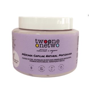 Máscara Matizadora natural Twoone Onetwo
protege os fios, neutraliza os reflexos amarelados indesejados, promove muito brilho, hidratação e maciez